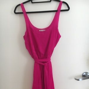 Size 4 Broadway & Broome Bright Pink Dress